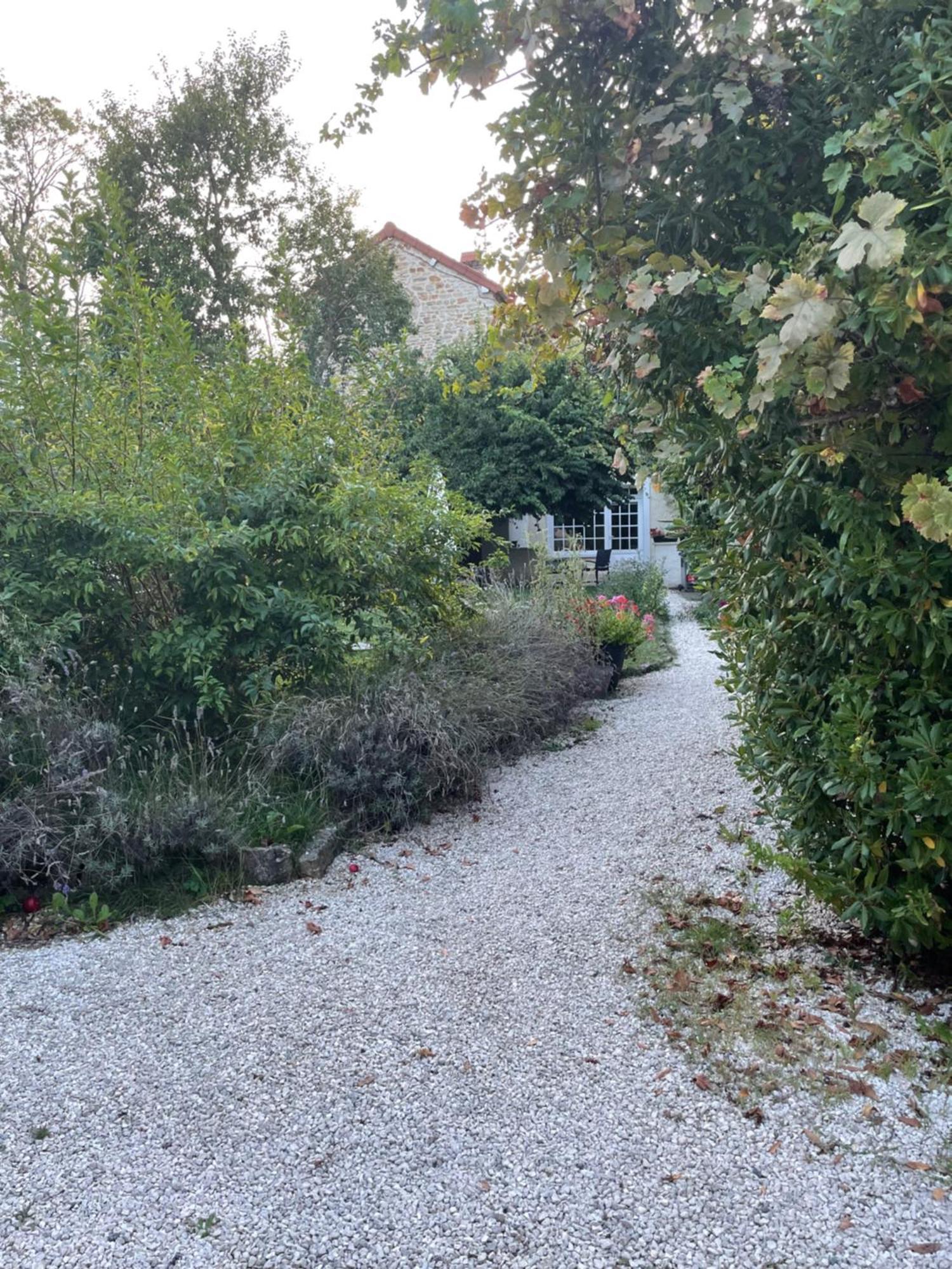 Domaine De Vandenesse Et Spa Εξωτερικό φωτογραφία
